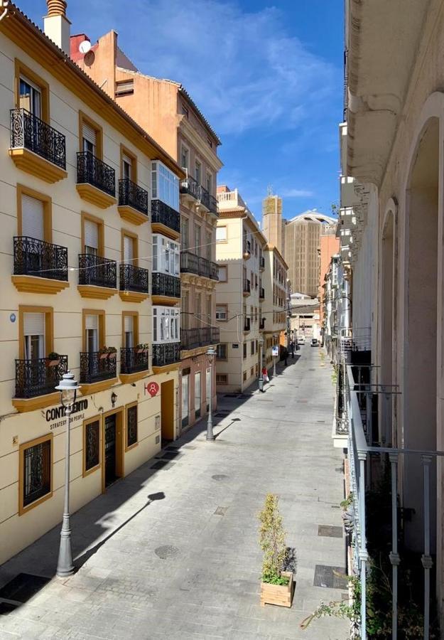 En El Centro, Tranquilo Y Luminoso Malaga